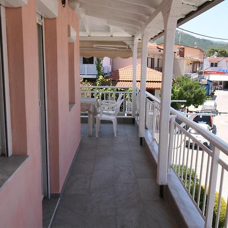 Sarti Center Studios Εξωτερικό φωτογραφία