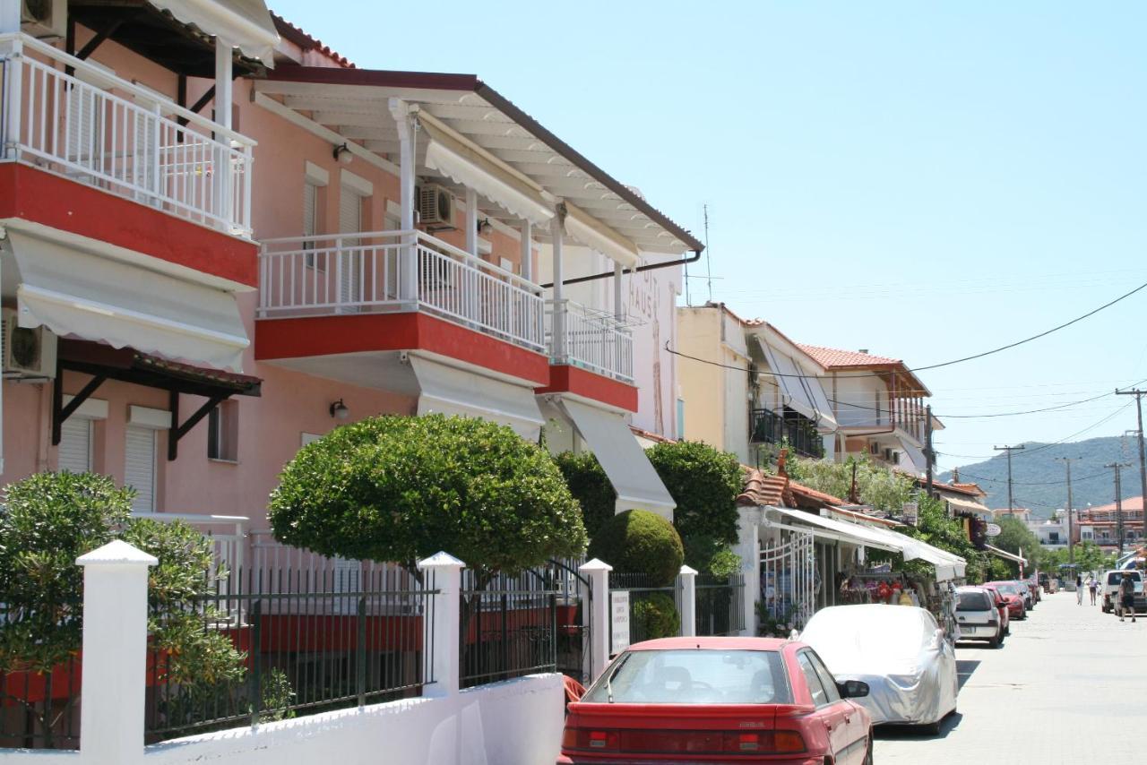 Sarti Center Studios Εξωτερικό φωτογραφία