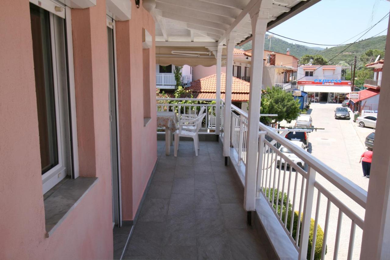 Sarti Center Studios Εξωτερικό φωτογραφία
